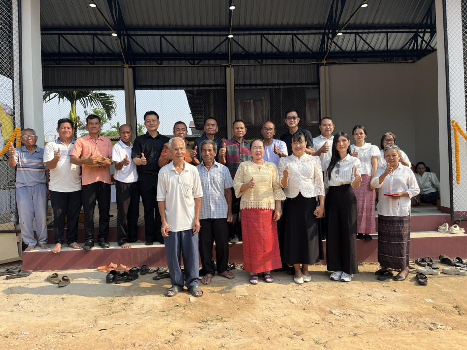 วันพฤหัสบดี ที 19 เดือนมีนาคม พ.ศ.2569 องค์การบริหารส่วนตำบลโนนสมบูรณ์  อำเภอเดชอุดม จังหวัดอุบลราชธานี นำโดย -นายบุญหนัก ทำนุ นายกองค์การบริหารส่วนตำบลโนนสมบูรณ์ /รองนายก/เลขานุการนายก/คณะผู้บริหารทุกท่าน -พันจ่าเอกตรีพงศ์ เสาร์แก้ว ปลัดองค์การบริหารส่วนตำบลโนนสมบูรณ์/รองปลัด/หัวหน้าส่วนราชการ/ผอ กอง/ข้าราชการ/พนักงานทุกท่าน -พร้อมกับ นายทรงสวัสดิ์ ท้องถิ่น ผู้ใหญ่บ้านนาแก หมู่ 2 และ  -นางสาวศศิธรณ์ เดชะคำภู ผู้อำนวยการโรงเรียนบ้านนาแก/คณะคุณครูโรงเรียนบ้านนาแก ร่วมกับ ชาวบ้านบ้านนาแก หมู่ 2  ทุกท่าน ได้ร่วมทำบุญตักบาตรเนื่องในงานเปิด ศาลาประชาคมหลังใหม่ของบ้านนาแก หมู่ที่ 2 เบอร์โทร. 045 210 629   Facebook: อบต. โนนสมบูรณ์ อำเภอเดชอุดม เว็บไซต์: www.nonsombun.go.th